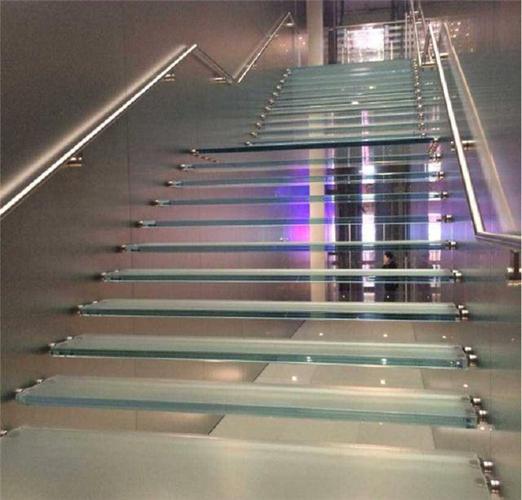 广州佛山12 12双钢化楼梯防滑玻璃